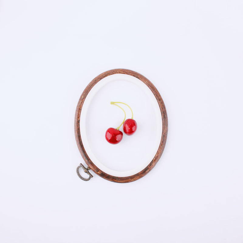 Vintage Oval Embroidery Display Frame