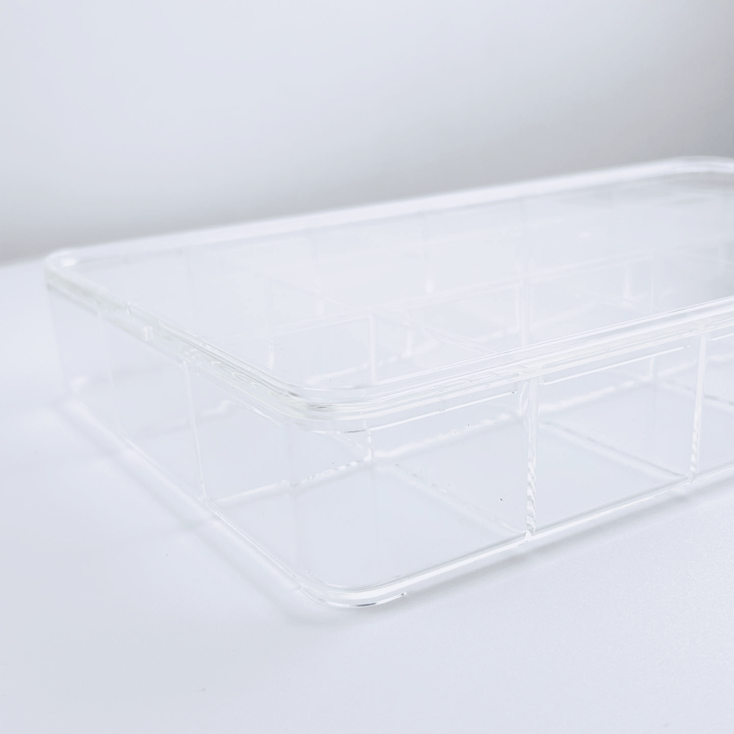 Acrylic Embroidery Thread Storage Box